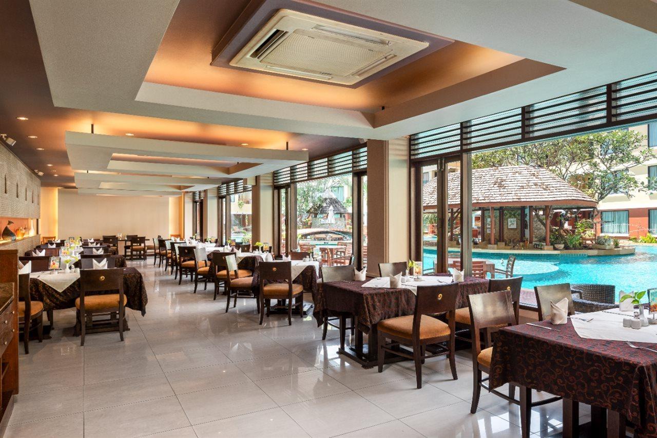 Patong Paragon Resort & Spa Sha Extra Plus Exterior photo The restaurant