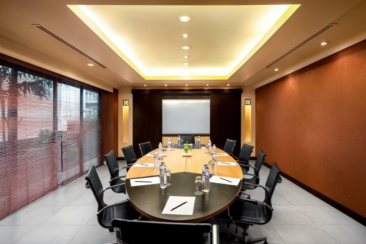 Patong Paragon Resort & Spa Sha Extra Plus Exterior photo Meeting room